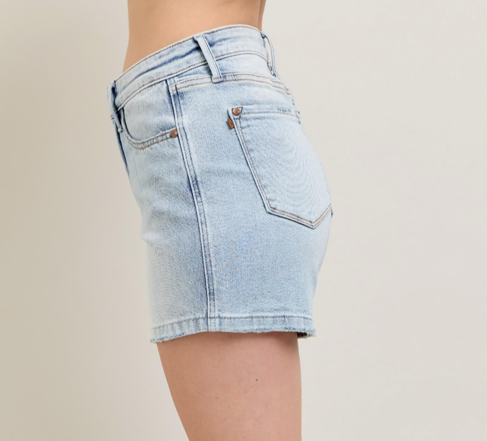 Judy Blue Rigid Magic Shorts